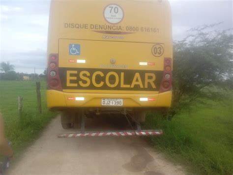 Prefeitura solta nota após vídeo de aluno cobrando transporte escolar para zona rural 