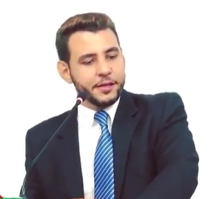 Vereador Ronan Grisi fala que Escola Técnica ao qual fez live não tem documentação necessária para ter convênio com o município