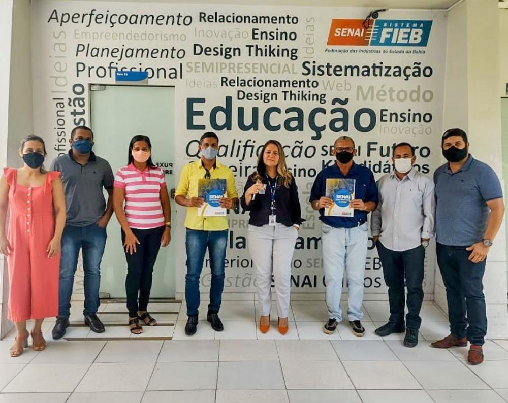 Vice-Prefeito Tiago do São José e lideranças visitam SENAI de Alagoinhas em busca de cursos para Esplanada