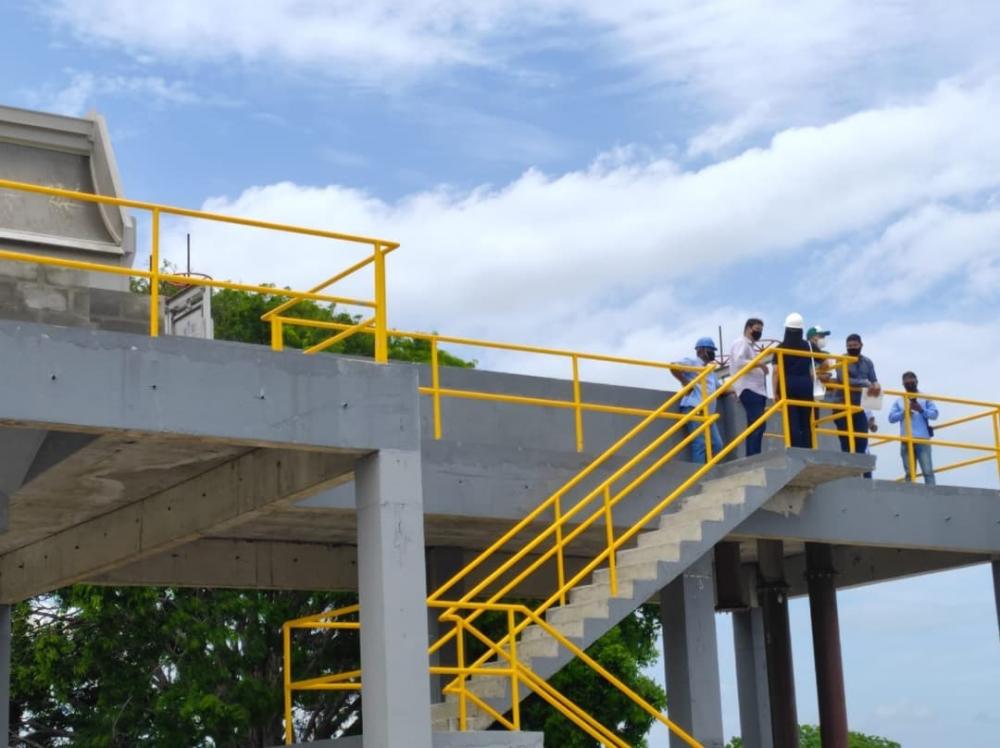 Secretário de Meio Ambiente visita obra de implantação do sistema de coleta e tratamento do esgotamento sanitário de Palame 
