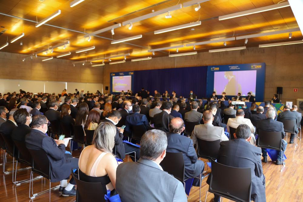 Em grande número, Prefeitos e Prefeitas da Bahia ocupam Brasília para pressionar o Congresso Nacional