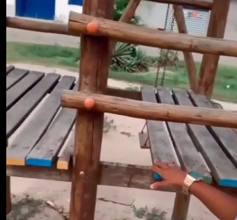 Homem filma e volta a cobrar limpeza e manutenção na praça das Mangueiras