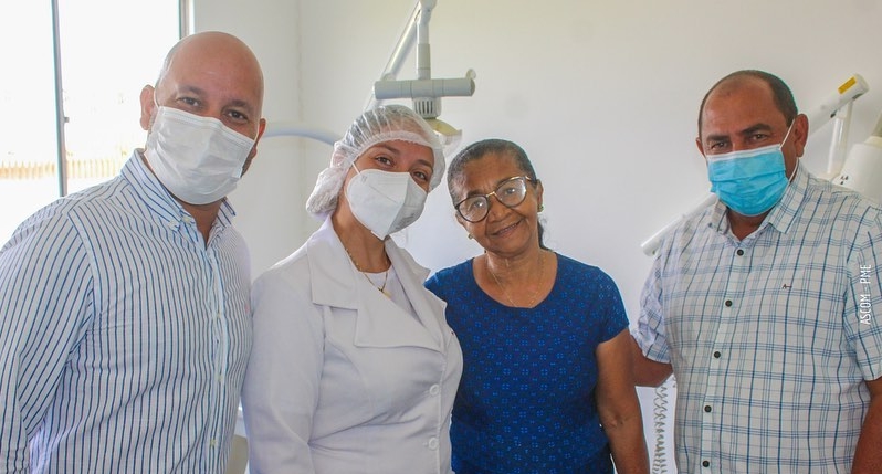 Esplanadenses recebem Prótese Dentária através do governo Nandinho da Serraria