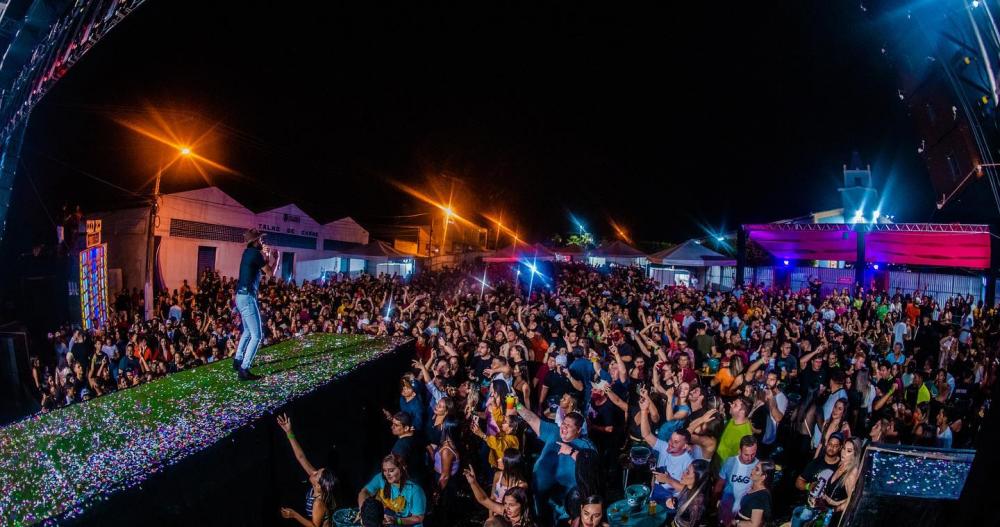 Governador aumenta número de público em eventos em Esplanada