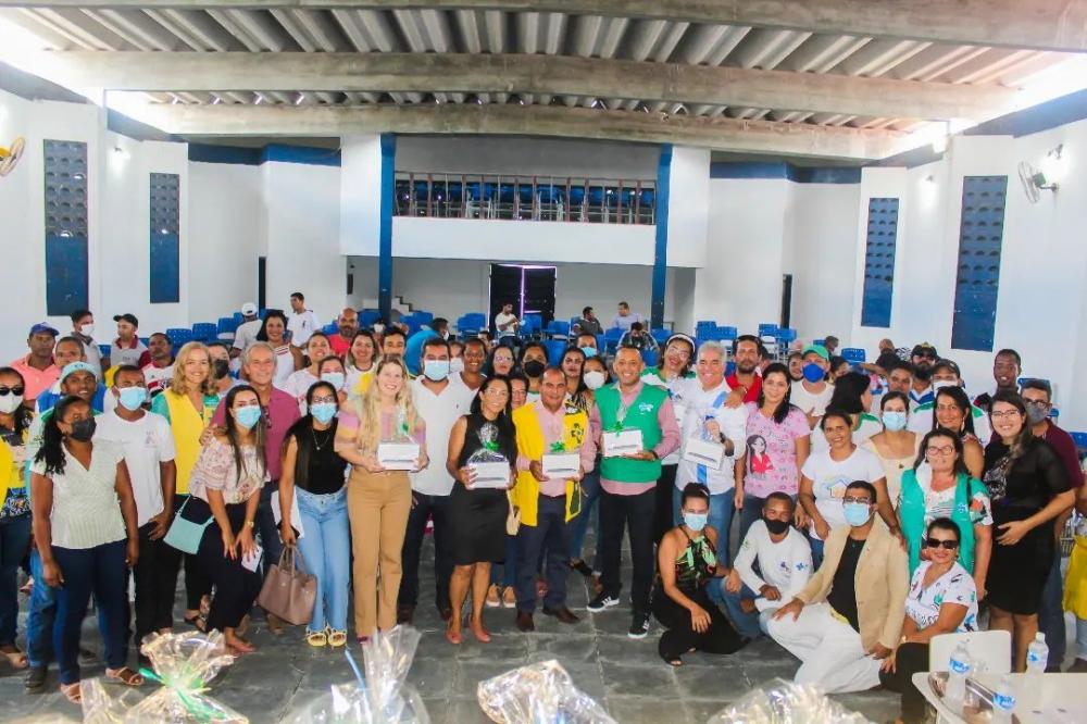 Agentes de Saúde e Agentes de Endemia recebem Tablets e kits para trabalho