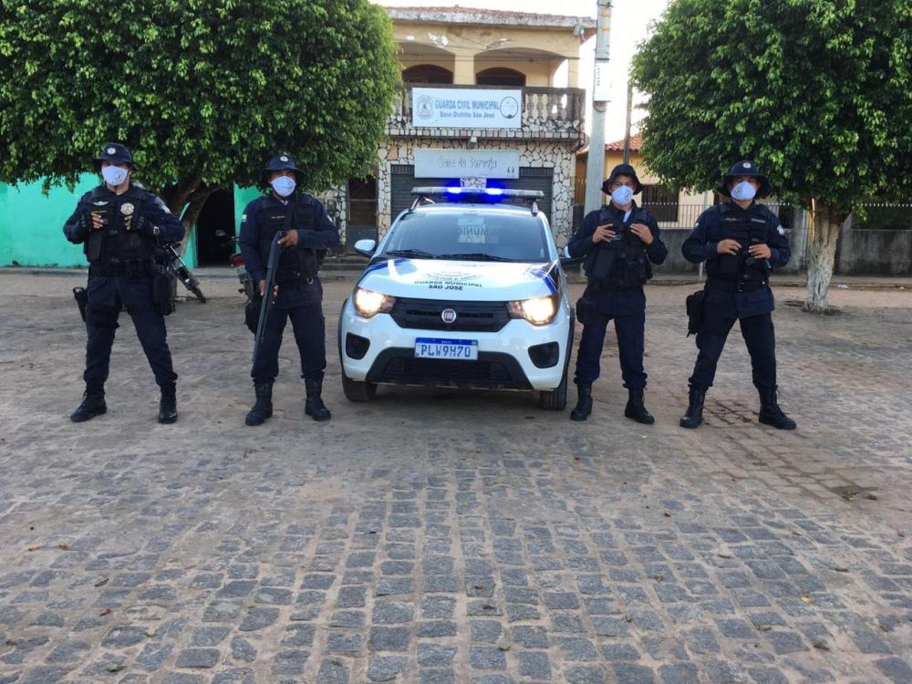  GCM de Esplanada cumpre requisitos para obtenção de porte e arma
