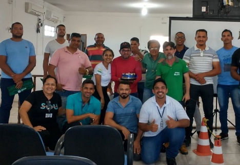 Secretaria de Agricultura dá início ao curso de Operação e Manutenção de caminhão guindaste e munk em Esplanada