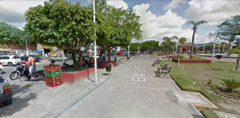 Morador em situação de rua tem corpo queimado em Dias D’Ávila
