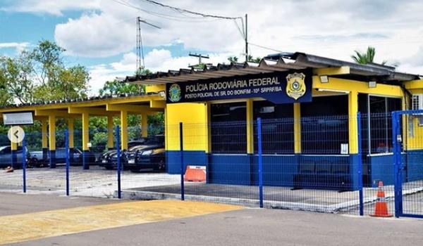 Dupla que aplicava velho golpe em aposentados é presa pela PRF na Bahia