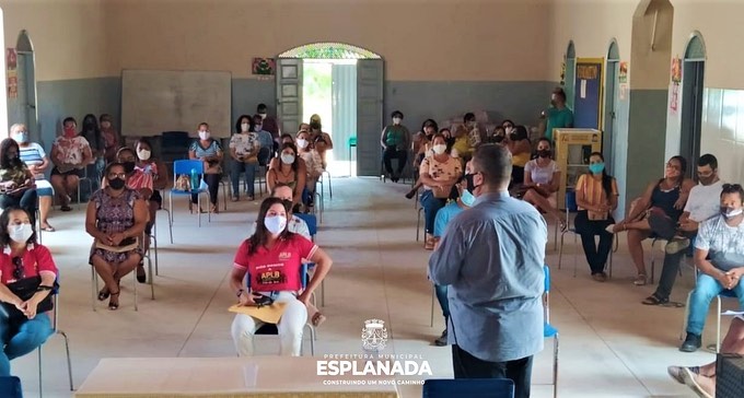 Secretaria de Educação de Esplanada promove encontros regionais com educadores