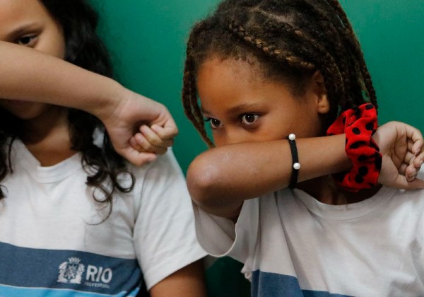 Redes públicas de ensino definem calendário e modelo de aulas em 2021