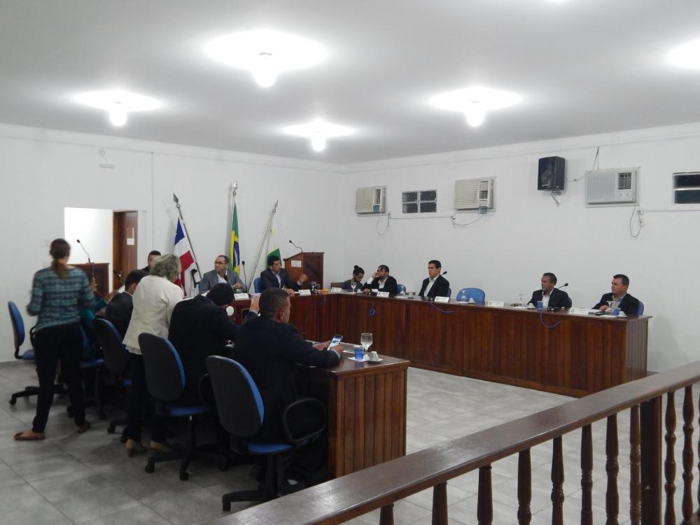 Após queda de energia sessão da Câmara de Vereadores é adiada em Esplanada
