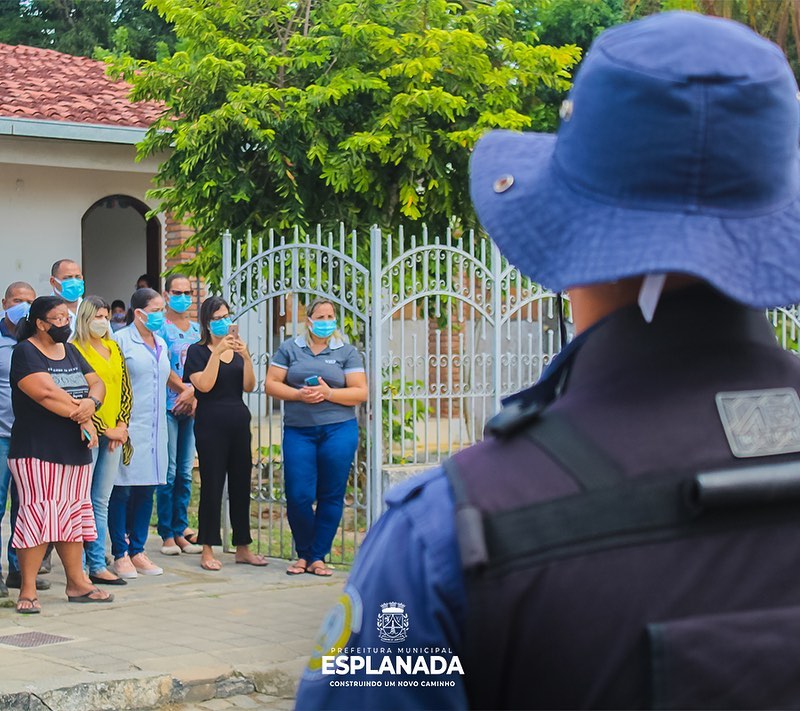 GCM presta homenagem a profissionais de Saúde de Esplanada; Entenda