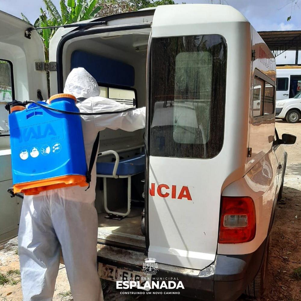 Secretaria de Transportes realiza sanitização de veículos públicos municipais