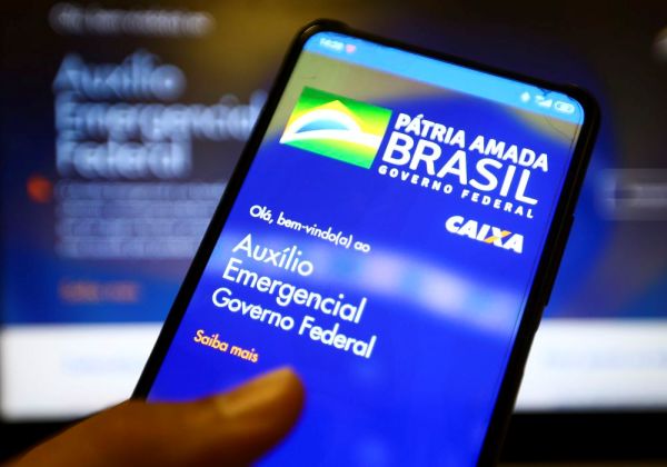 Caixa paga nesta quarta auxílio emergencial a nascidos em novembro