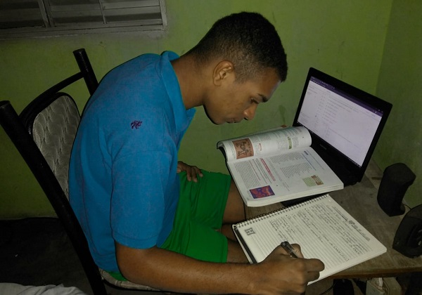 Inscrições para programa ‘Educar para Trabalhar’ são prorrogadas até 31 de maio
