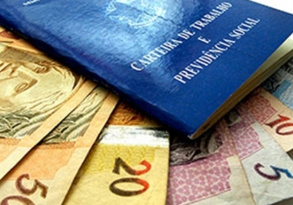 Salário mínimo em 2022 deve ser de R$ 1.155