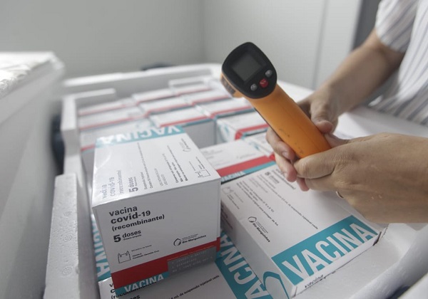 Bahia receberá 227 mil doses da vacina de Oxford nesta quinta (10)