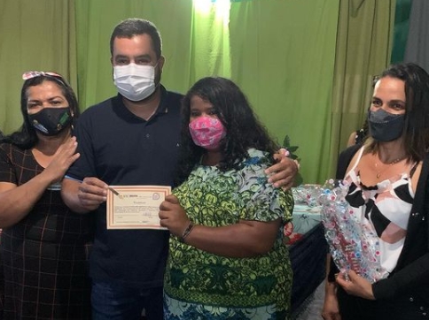 Vereador Fafau de Flavinho participa de entrega de certificados de cursos na Morena e tem dia de encontros culturais; Entenda