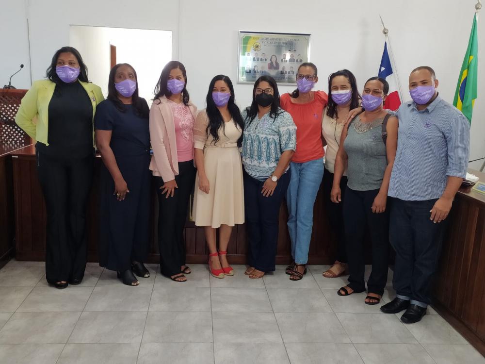 Mulheres no poder: Bancada feminina faz sessão solene do Agosto Lilás em Esplanada; Entenda